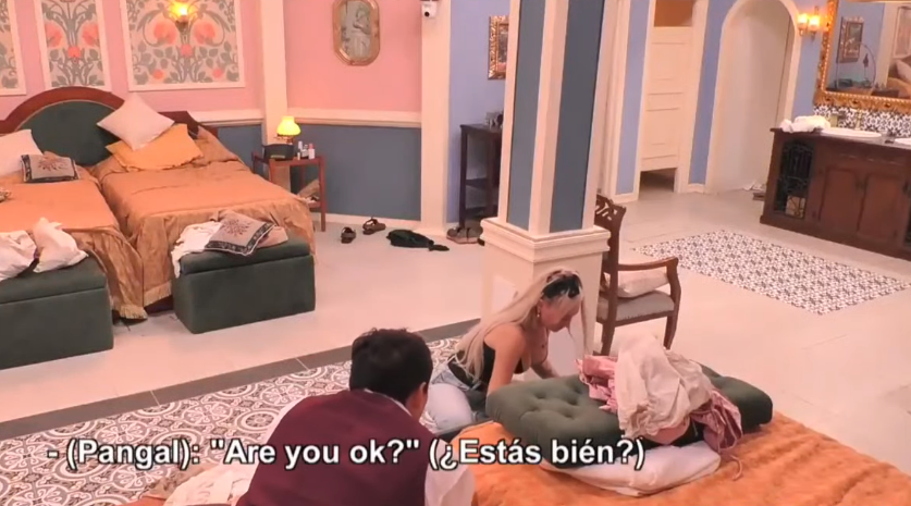pangal corriendo a preguntarle a fran cómo está y luego retando a austin por no decir nada a favor de ella uff me derrumbo recordando a los míos #GanarOServir