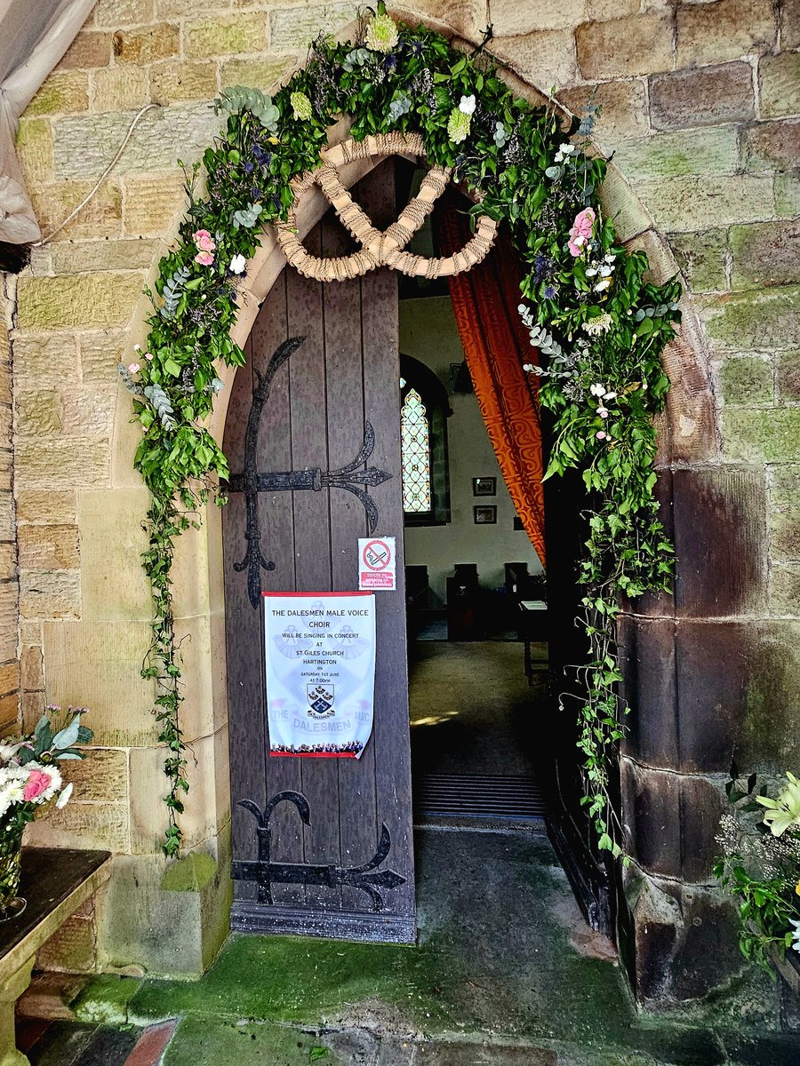 HikingManchest1's tweet image. St Luke&apos;s Church, Sheen, #Staffordshire Moorlands.

#AdoorableThursday #SpottedonmyWalk #peakdistrict