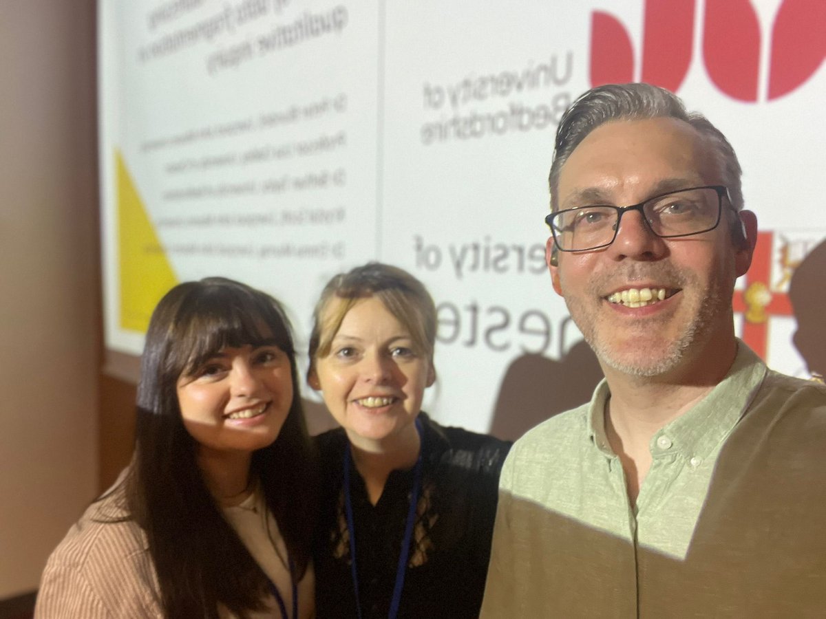 drpeterblundell's tweet image. Really enjoying the European Association for Qualitative Research in Psychology Conference.
Presenting with colleagues @LisaROakley, Emma Murray, Krystal Scott and Bethan Taylor around #DataFragmentation in #QualitativeResearch .
Related paper - tandfonline.com/doi/full/10.10…