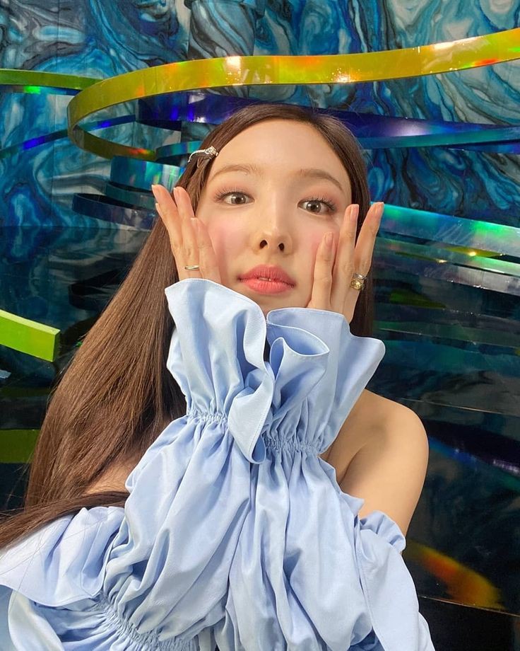 cinnapocket's tweet image. 𝚂i algo es cierto es que en todos los sentidos yo cargo un #𝐜r𝕦sh𐦍𝕠nᯓ𝐰h𝕖e𝚕s ✭🏎️ 𝐩ēro hablo musicalmente o𝐟c y es que este 𝐛önito #𝐡ot轮子𝚌o𝕞e𝐛ac𝚔 ♡🕶️ me hizo salir de la cueva para apoyarlos cómo se debe, le mando muchos abrazos a ky𝐥e y a todos, 𝐜öngrats! ★