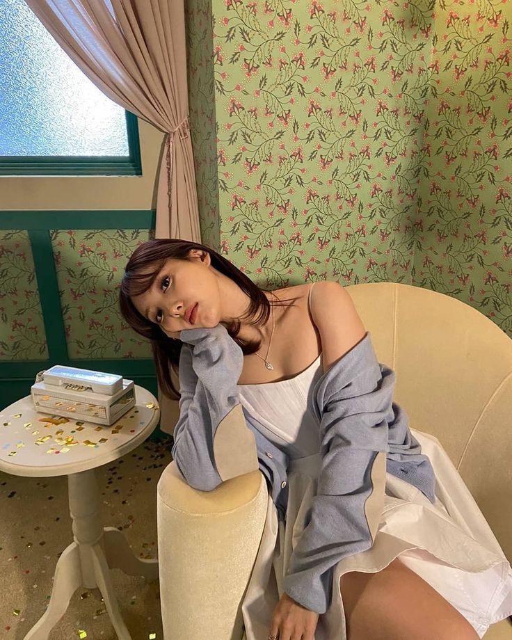 cinnapocket's tweet image. 𝙽ótese que ando in 𝐥ö𝕧e 𝐜on #he͜͡a𝑣enʼs女王𝕕om 🦢✿💭 𝕪 cómo siempre, seré 𝐟𝕚el y daré mi #𝑣ote𝟺ː𝑎̀nge𝐥𝕚z ♡🛍️ 𝐩orque se lo merecen ya que ellas triunfaron tanto en e𝐥 #𝐐ueǝ̤ns𖧷̷۪۪ᰰ𝙴p9 ★ 𝐜ómo en éste precioso #𝐐ueǝ̤ns𖧷̷۪۪ᰰ𝙴p10, señores ésto vale la pena.