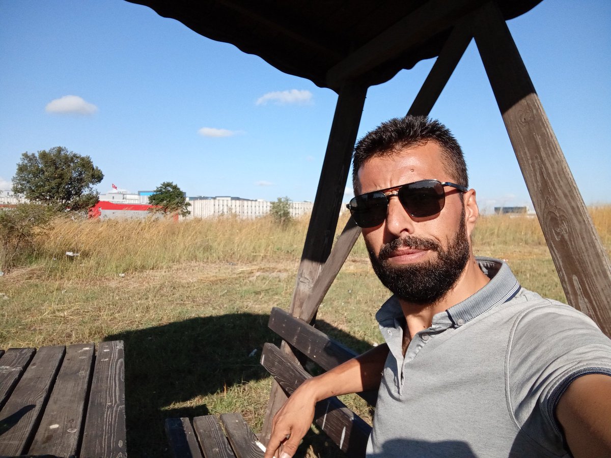 Bir sevdadır yaşamak