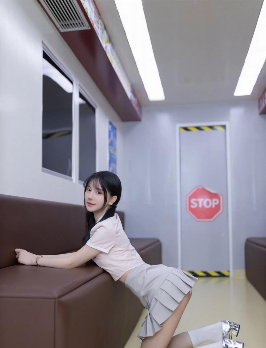 RickRodrig54649's tweet photo. #美女 #写真 #性感 #街拍 #秀人 https://t.co/pmXYtMwBC9