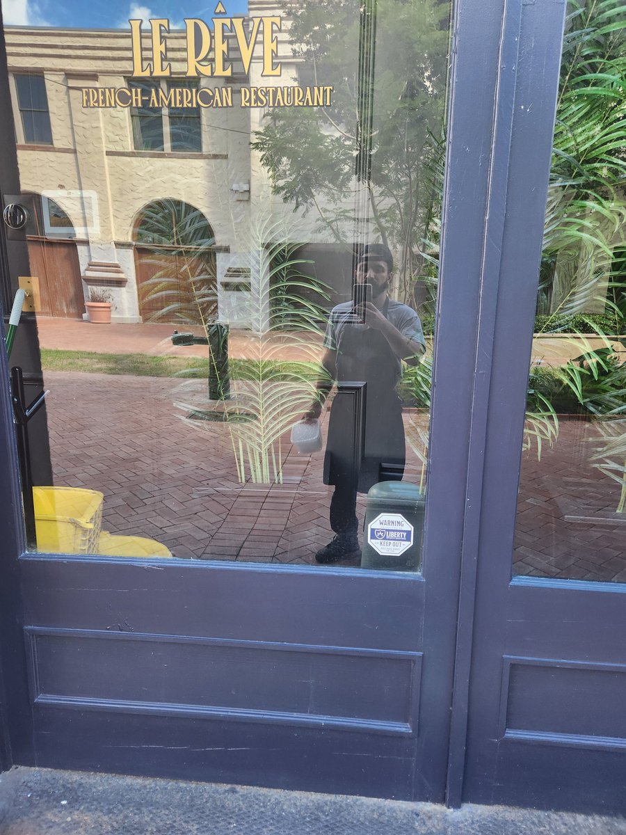 Grilling Chris 🍳 tweet media