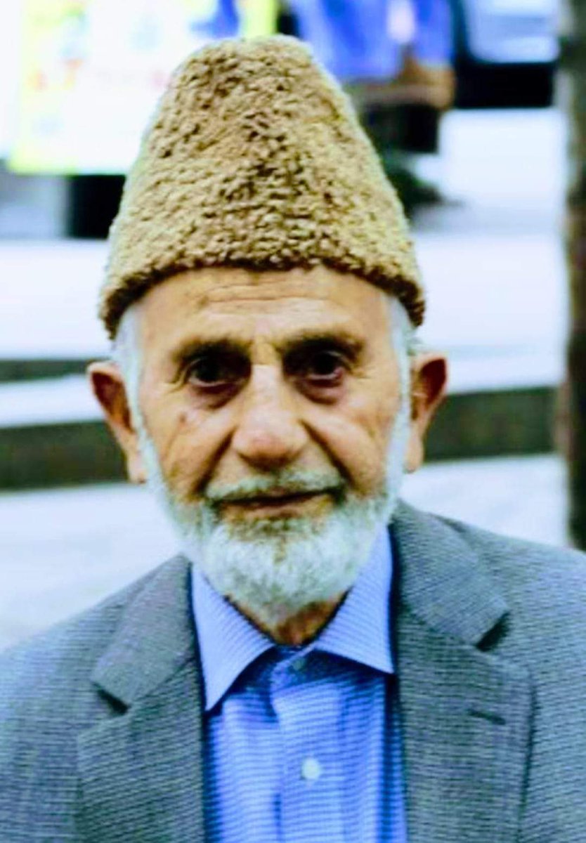 AdvMasrat's tweet photo. Indeed to Allah we belong and to Him we shall return.
Haji Mohd Sultan Mir father of Medical Superintendent SDH Kupwara Dr Mir Shafi passed away this morning. May Allah SWT grant the departed soul highest place in Jannah. https://t.co/ALeoLELL2w