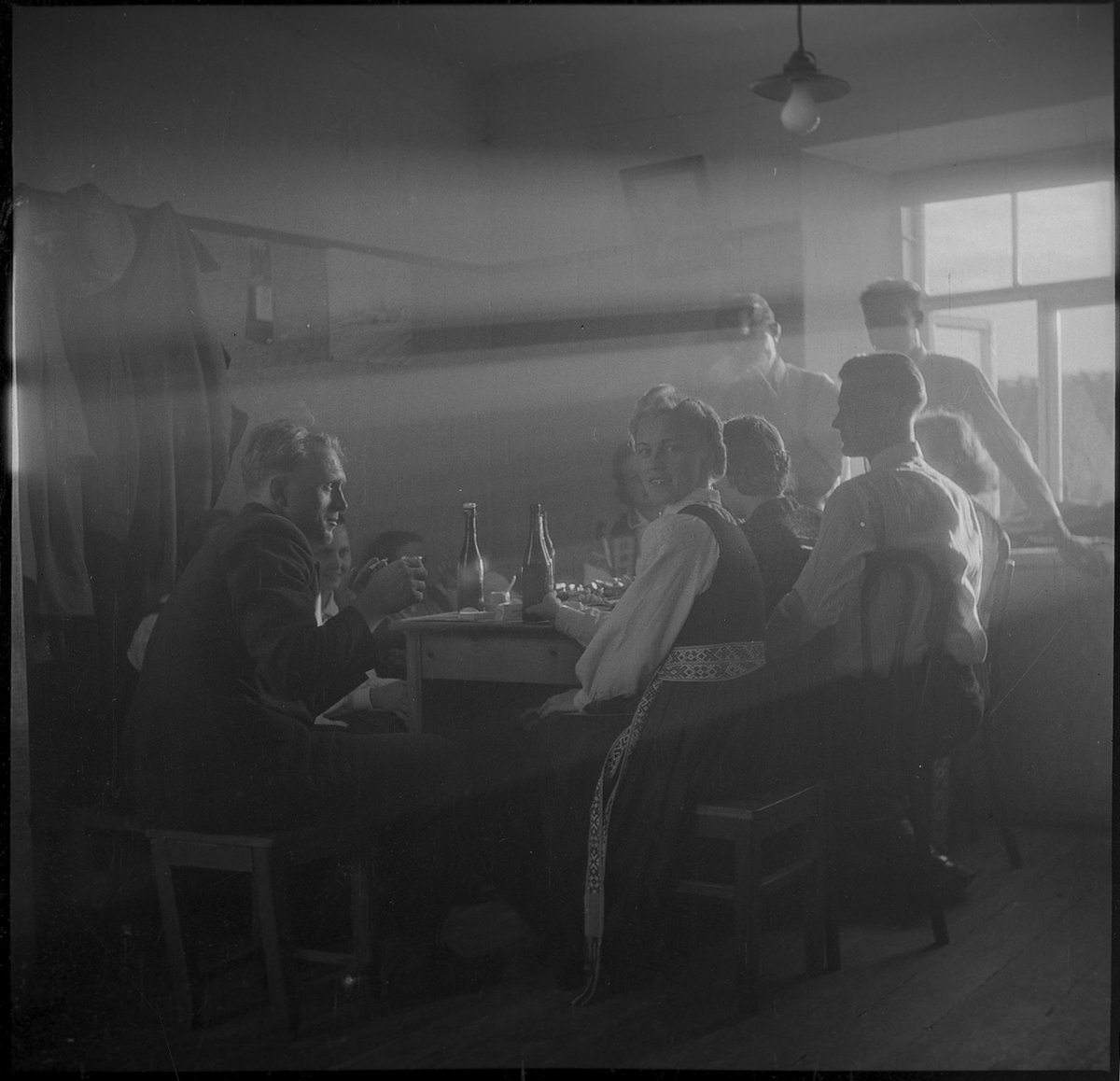 #nedēļaspriekšmets pēcsvētku noskaņās - Kārļa Lakšes fotofilmas negatīvs no 1930. gadu otrās puses.
Vairāk lasi: ej.uz/vs3d