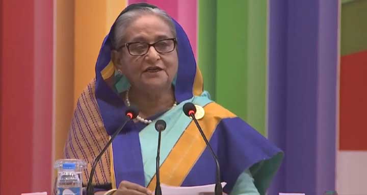 প্রাথমিক পর্যায়ে প্রতিটি স্কুলে কম্পিউটার ল্যাব করে দেয়া হবে: প্রধানমন্ত্রী