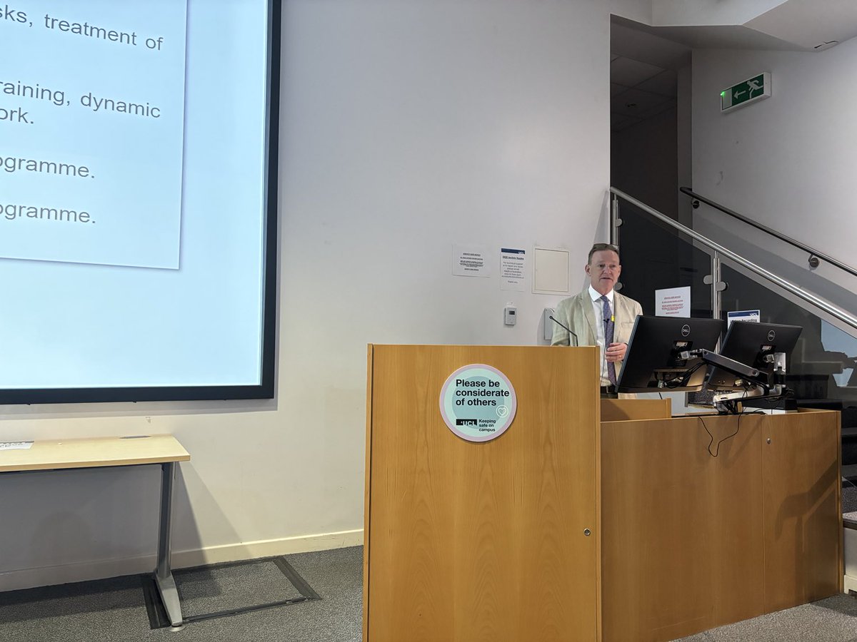 Prof Nick Ward kicking off the 11th Annual QS UL course. Looking forward to 2 day course integrating research into practice!! #QSUL11 ⁦<a href="/dr_nickward/">Nick Ward</a>⁩ ⁦<a href="/franbrander/">Fran Brander</a>⁩