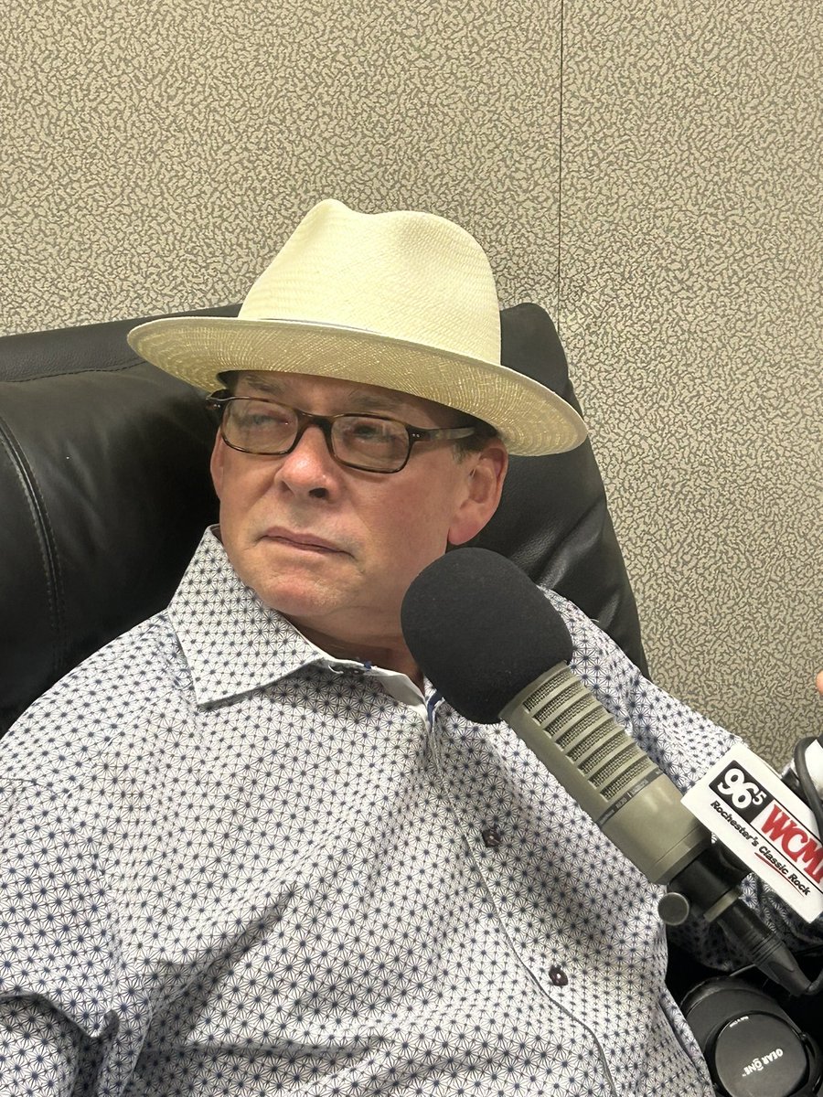 Break Room 96.5 WCMF tweet media