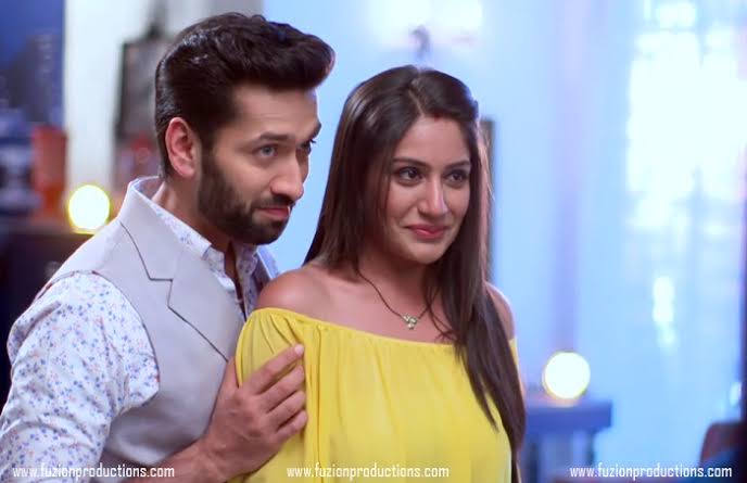 Abinaya24_'s tweet photo. It's 8 years Anniversary of my favorite show ❤️
I still can't believe that it turned 8 when it still feels like yesterday 🥹 The comfort show of mine,isse dekhke meri mood ek dum theek hojata h. I can never get over Shivaay and Annika +
#8YearsOfIshqbaaaz https://t.co/pXj6ntypHq