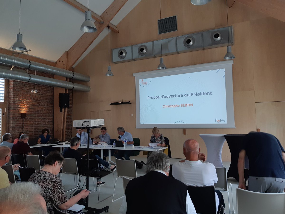 Ce matin à #Arleux, l'Union <a href="/Matmut/">Matmut</a> participe à l'Assemblée Générale de la #Mutualité Française Nord Pas de Calais Picardie SSAM.
Ouverture des travaux par le Président ChristopheBERTIN.