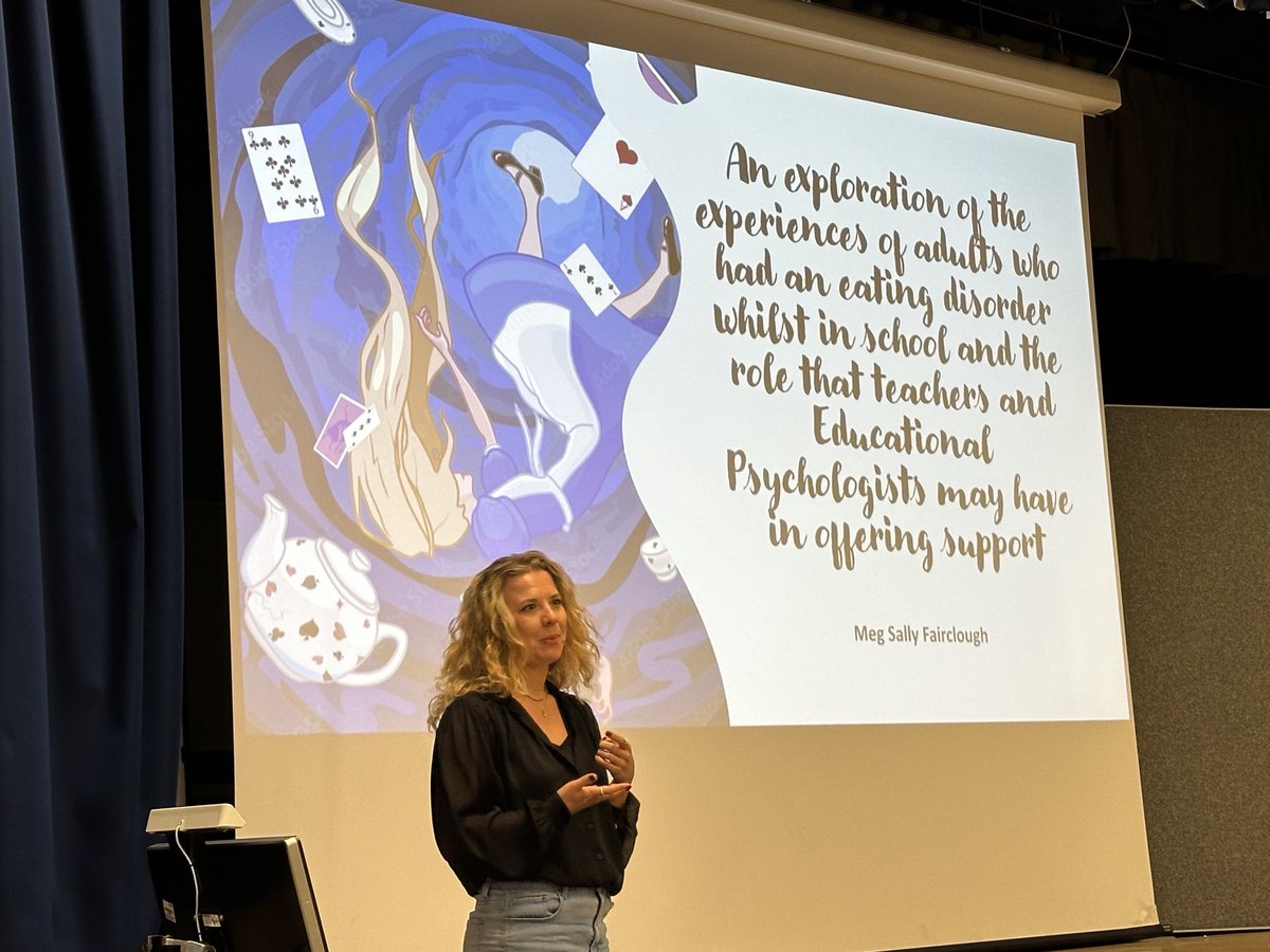 Prof Vivian Hill 💙 tweet media