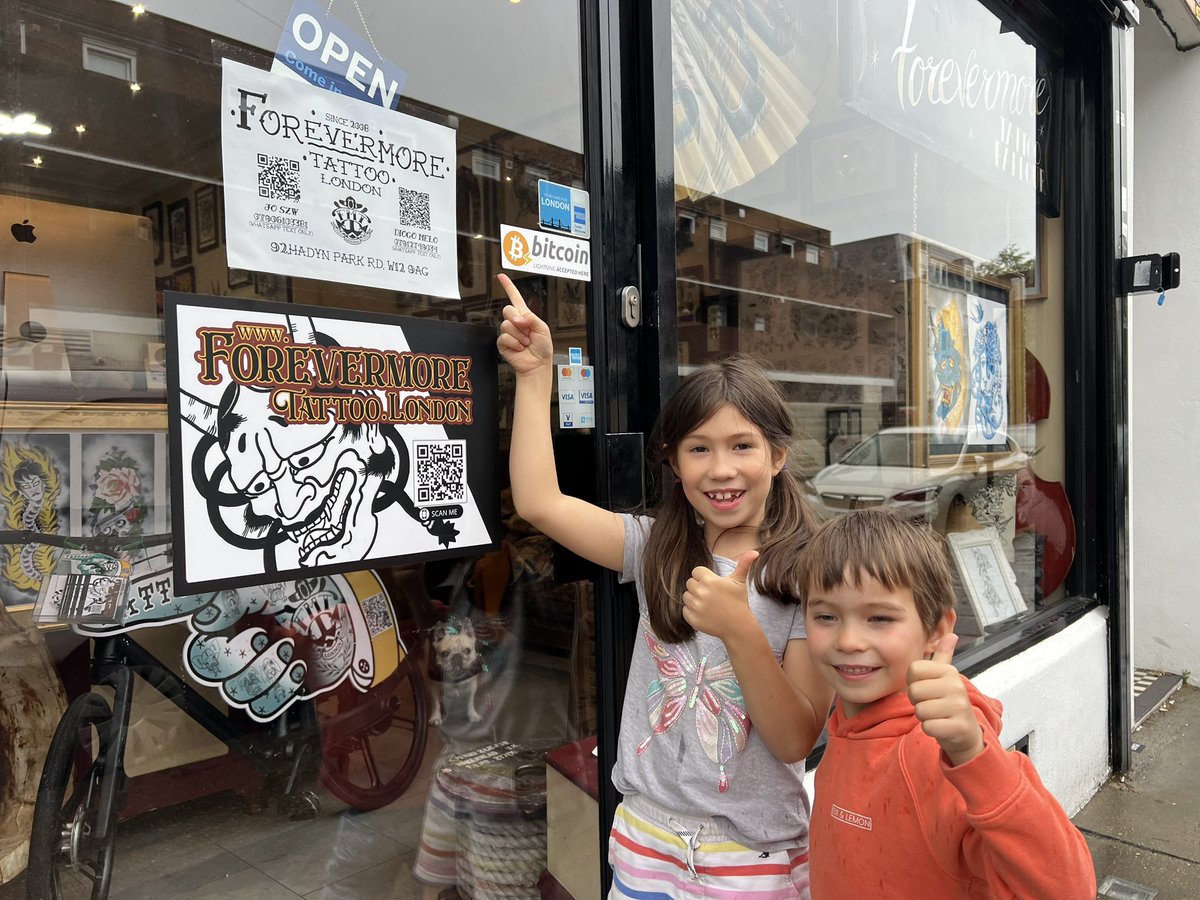 Bridge2Bitcoin's tweet photo. Big 🧡 &amp; thanks to @OrangeCoinStore who've enabled coupon code “BRIDGE2BITCOIN” which gives 25% off all “Bitcoin Accepted Here” stickers!

We’re excited to see more businesses accepting #bitcoin everyday; contact us if you’d like a hand getting a business accepting bitcoin 🤝 https://t.co/hR1GtSY0HD