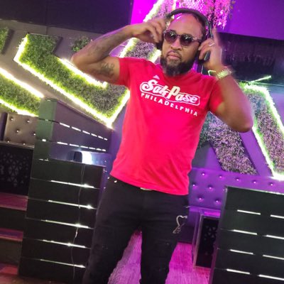 jamesv4l's tweet photo. #NewProfilePic https://t.co/f40FcrxOSo