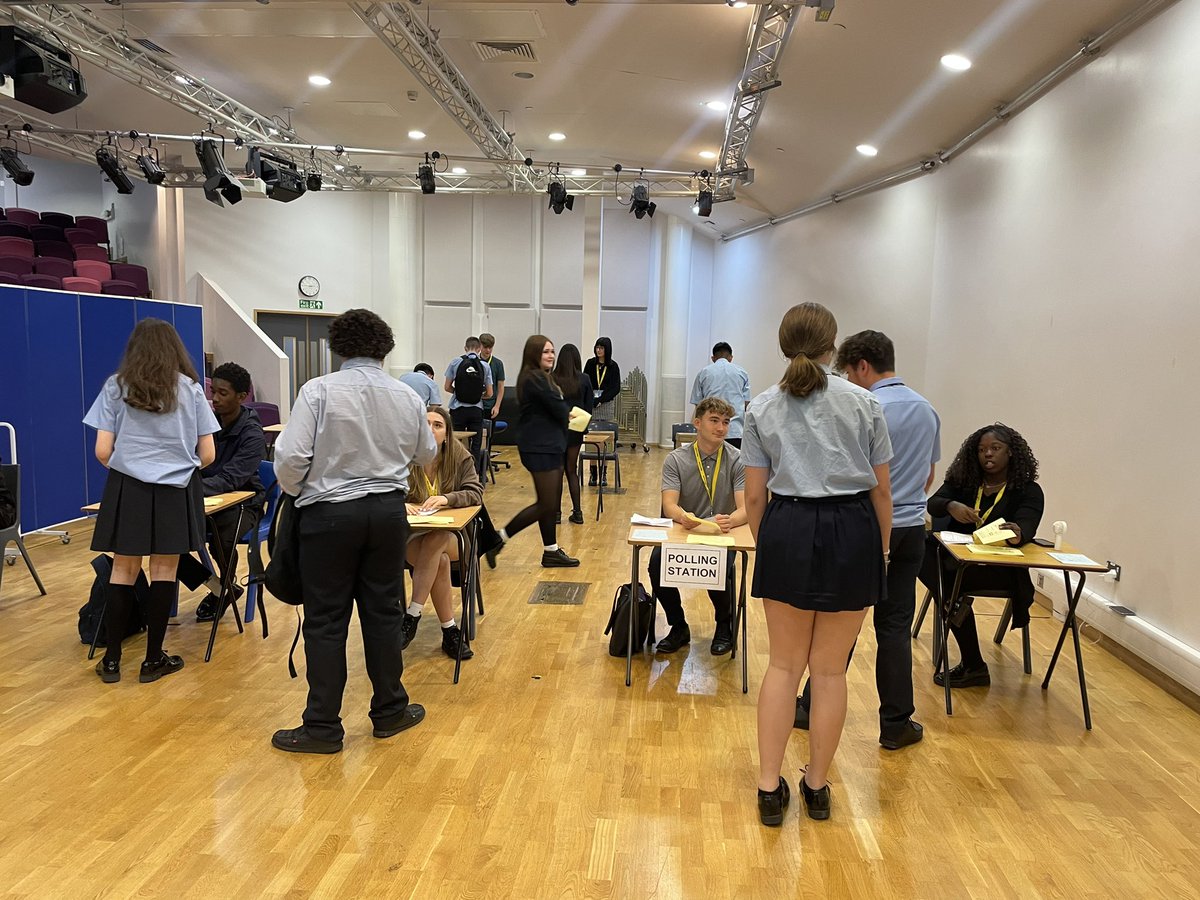 MsHarnetty's tweet photo. Students @NobelSchoolUK voting in mock elections. Which party will win? https://t.co/dsdXg66mzj