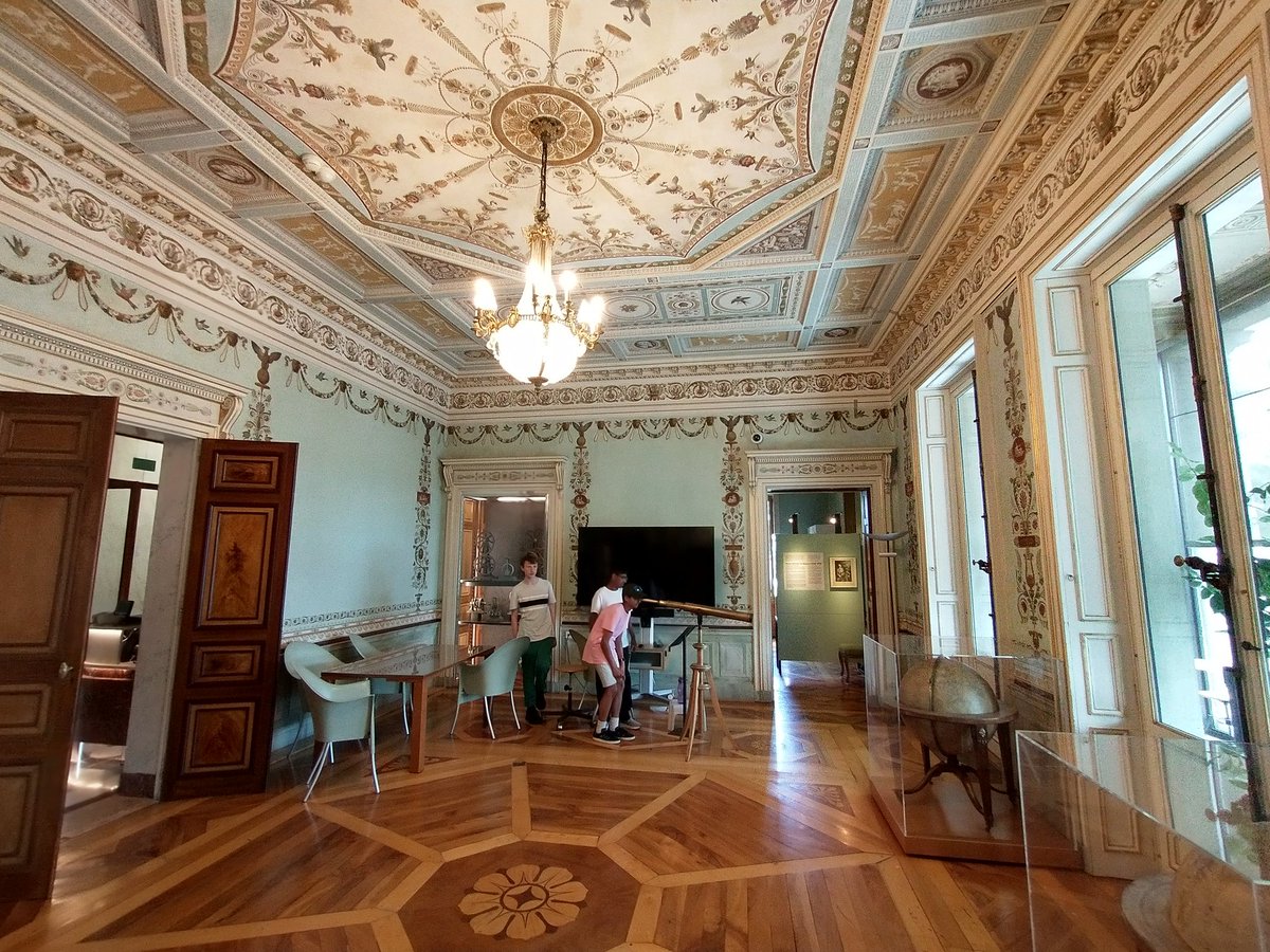 #DHSBCEW <a href="/DHSBoys/">DHSBoys</a> comparing with CERN, Geneva's Museum of the History of Science &amp; Technology shows how our ability to observe, measure, and decorate buildings, has changed in the past century or two.