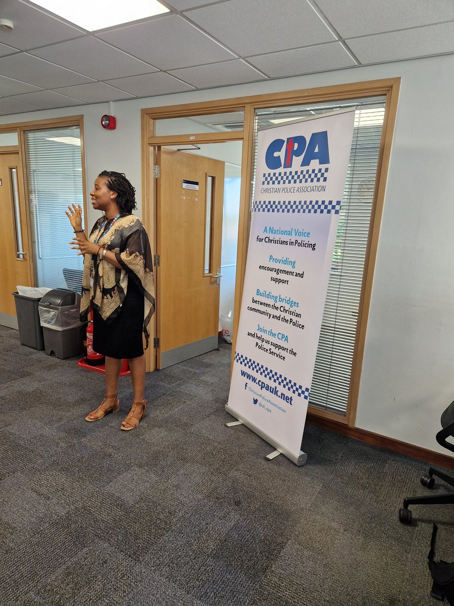 OfficialSamirao's tweet photo. I love what I do. Leading with impact and grace. 

#Speaker #CPAUK #Leicestershirepolice https://t.co/oEPZGrkdq1