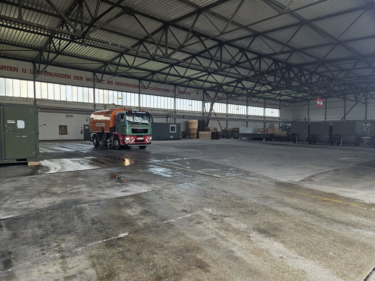 1968Ger's tweet image. Am 1. und 2. Juli finden die Landessicherheitstage am Fliegerhorst Vogler für Schülerinnen und Schüler statt. Erste Vorbereitungen werden bereits getroffen. #Bundesheer
Weitere Infos unter zivilschutz-ooe.at