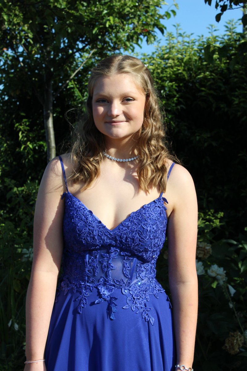 sacredheartrcuk's tweet photo. **⭐Year 11 Prom⭐**
What an unforgettable night! Our Year 11 students truly shone, looking incredible and making memories that will last a lifetime. Here's to celebrating all of your achievements and the bright futures ahead! #year11prom #lookingamazing #Classof2024 https://t.co/LYz22VGsQw