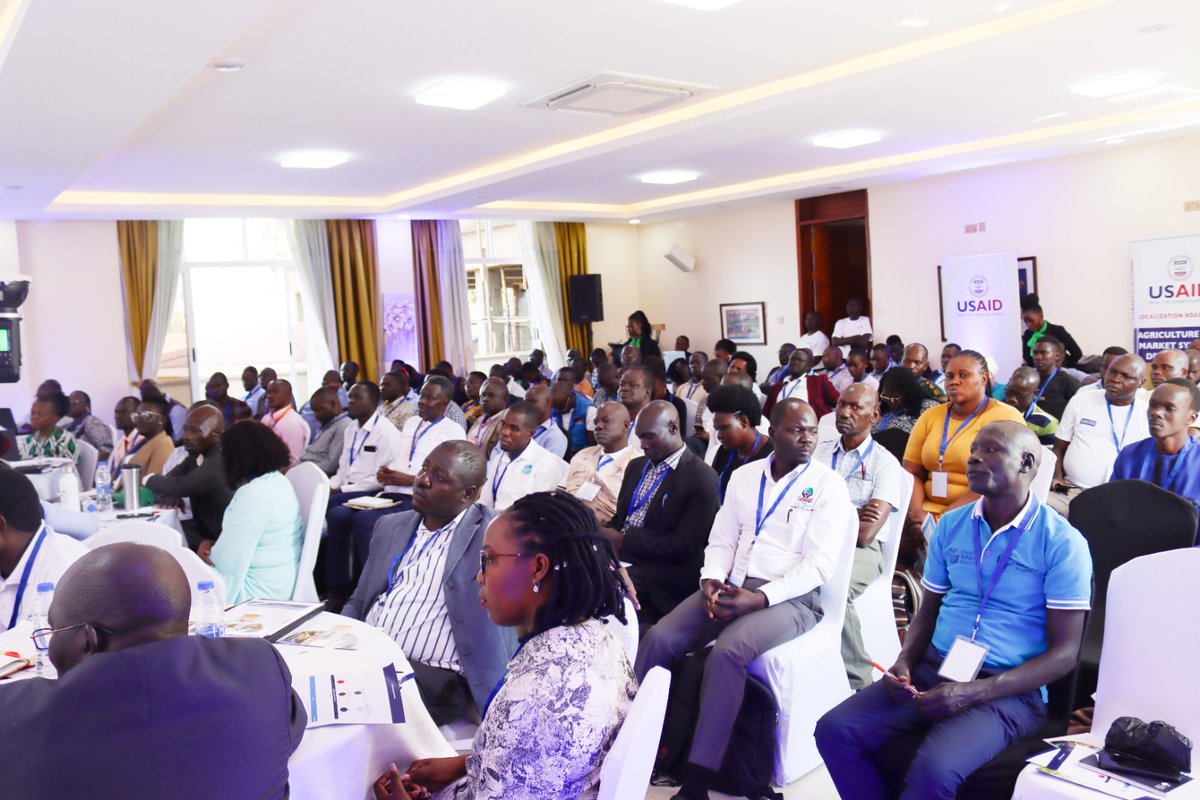 IDIMakerere's tweet photo. 1/2 
Proud to be part of the @USAID Localization Roadshow in Arua! We aim to prevent new HIV infections &amp; reduce vulnerabilities among OVC &amp; AGYW through USAID-funded #OVCInterregionalActivity. Our collaboration is strengthening local partnerships for sustainable community dev't. https://t.co/I90OFZRn1I