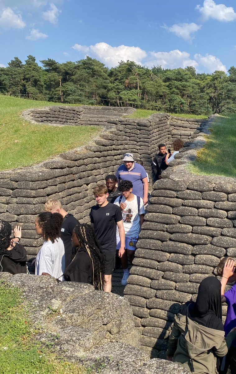 Pupils have enjoyed a sunny afternoon at Vimy Ridge. Off to Ypres today!