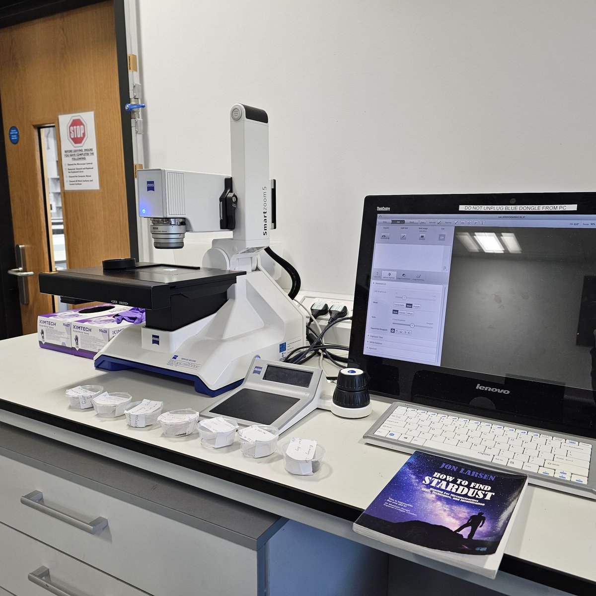 A day at <a href="/AimSwansea/">AIM Swansea</a> today to check for micrometeorites in our recent <a href="/astrocymru/">AstroCymru</a> school workshop samples!