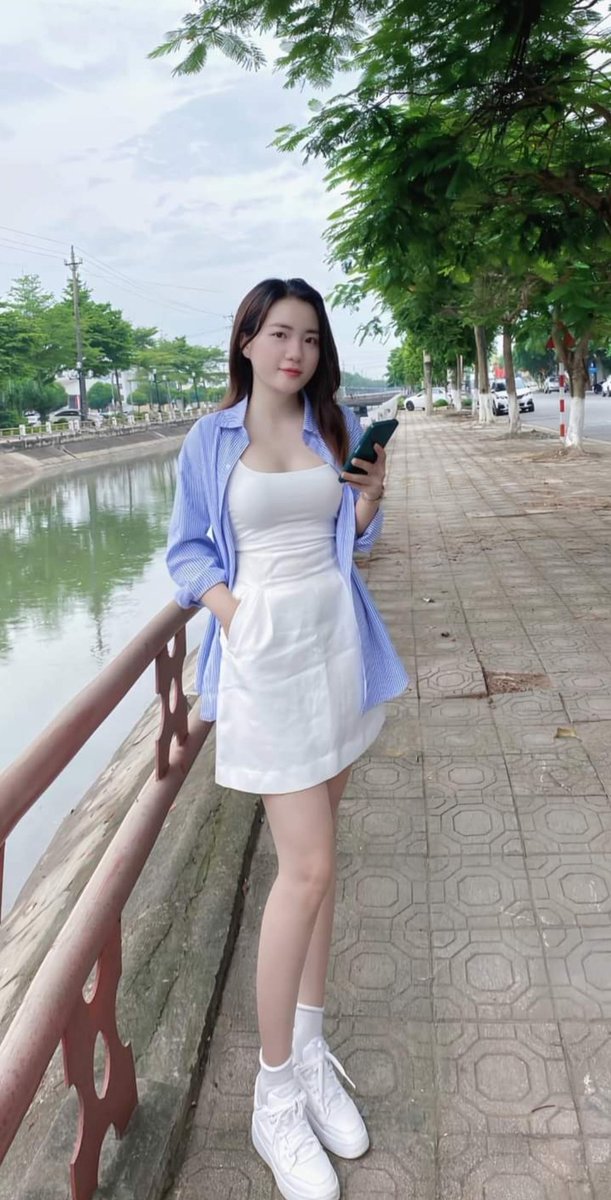 TuyetLien2402's tweet photo. Em lỡ đăng xuất ra khỏi trái tim anh rồi,...#căng thật!
Giờ muốn đăng nhập lại có cần nhập lại mật khẩu nữa không anh.
Hay là chúng mình như #xong!
#PiNetwork https://t.co/ujNg8amN03