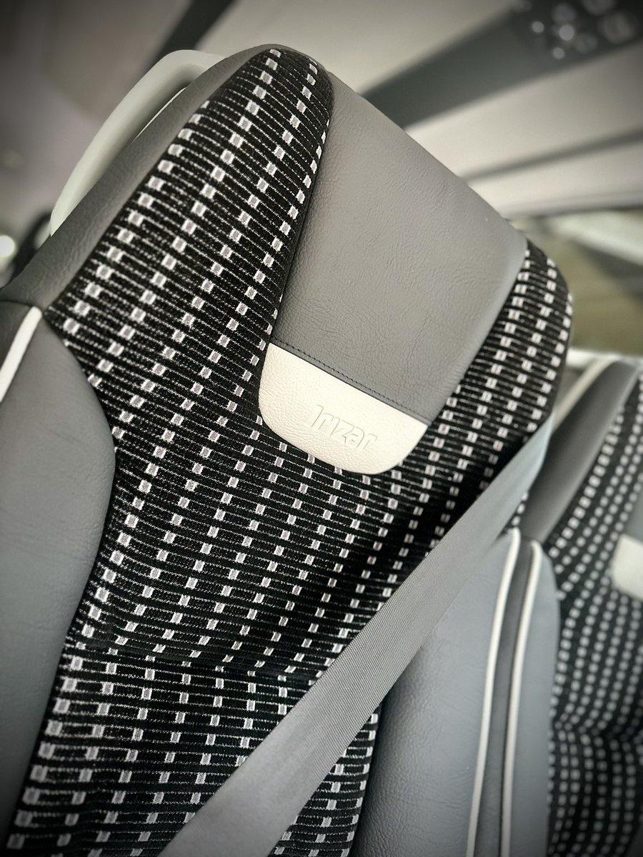 Kwalker14tjt's tweet photo. Welcome to the fleet the first of 2 new @ScaniaUK Irizar i6s. Euro 6 fully accessible executive coach. @YorkPullmanBus continually investing in the future #newcoach #scania #irizar #ypb https://t.co/Z66YrCQIGa