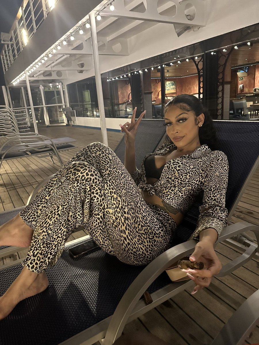 Thevortexx11's tweet photo. No cap just vibes😊 https://t.co/PbUJMHwEer