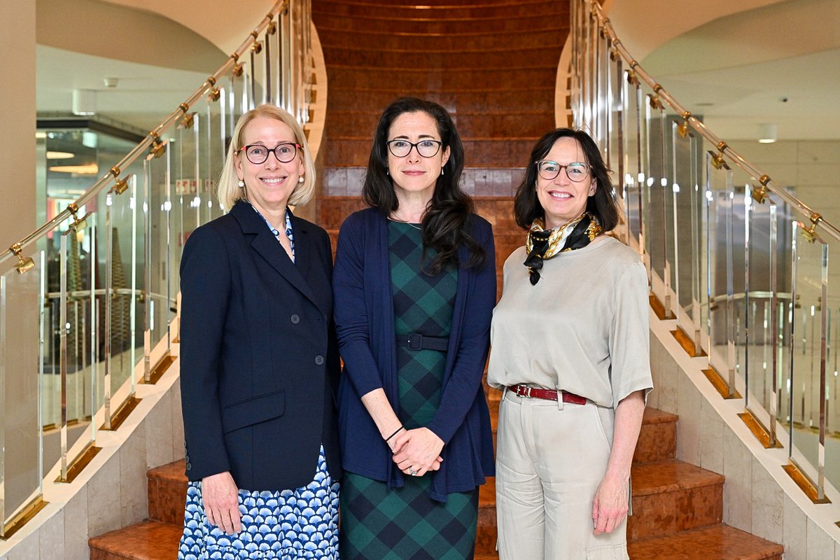 Swiss Security Policy tweet media