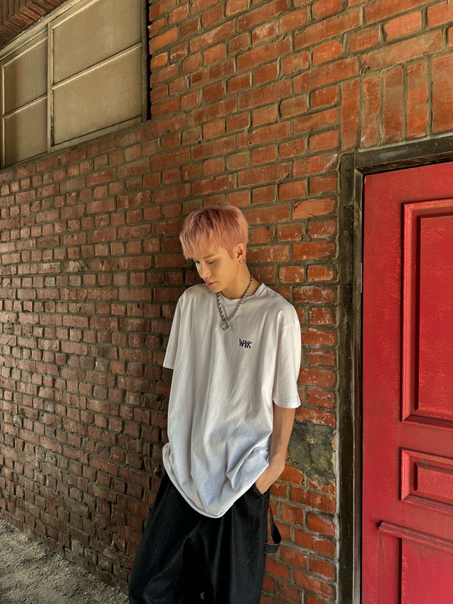 흰티 느낌ㅈㄴ좋음진짜