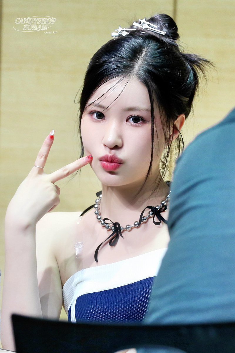 쥬니 tweet media