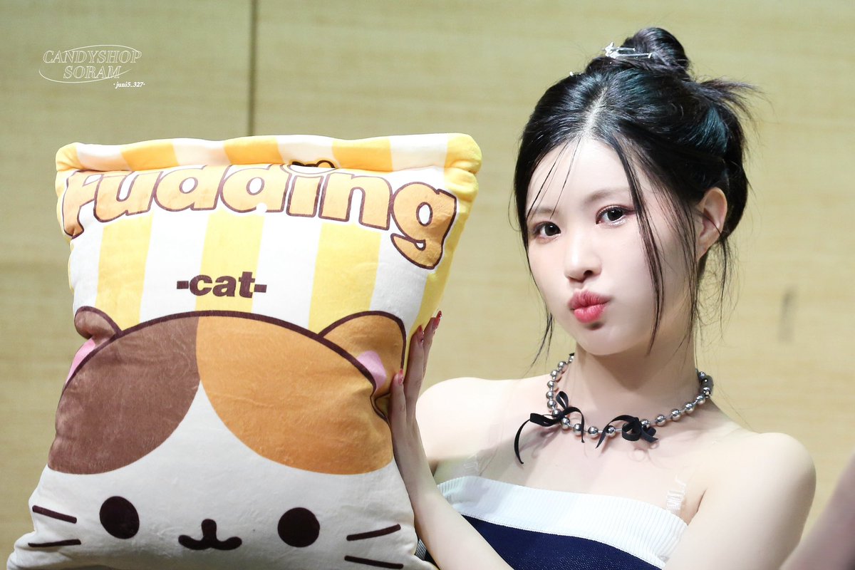 쥬니 tweet media