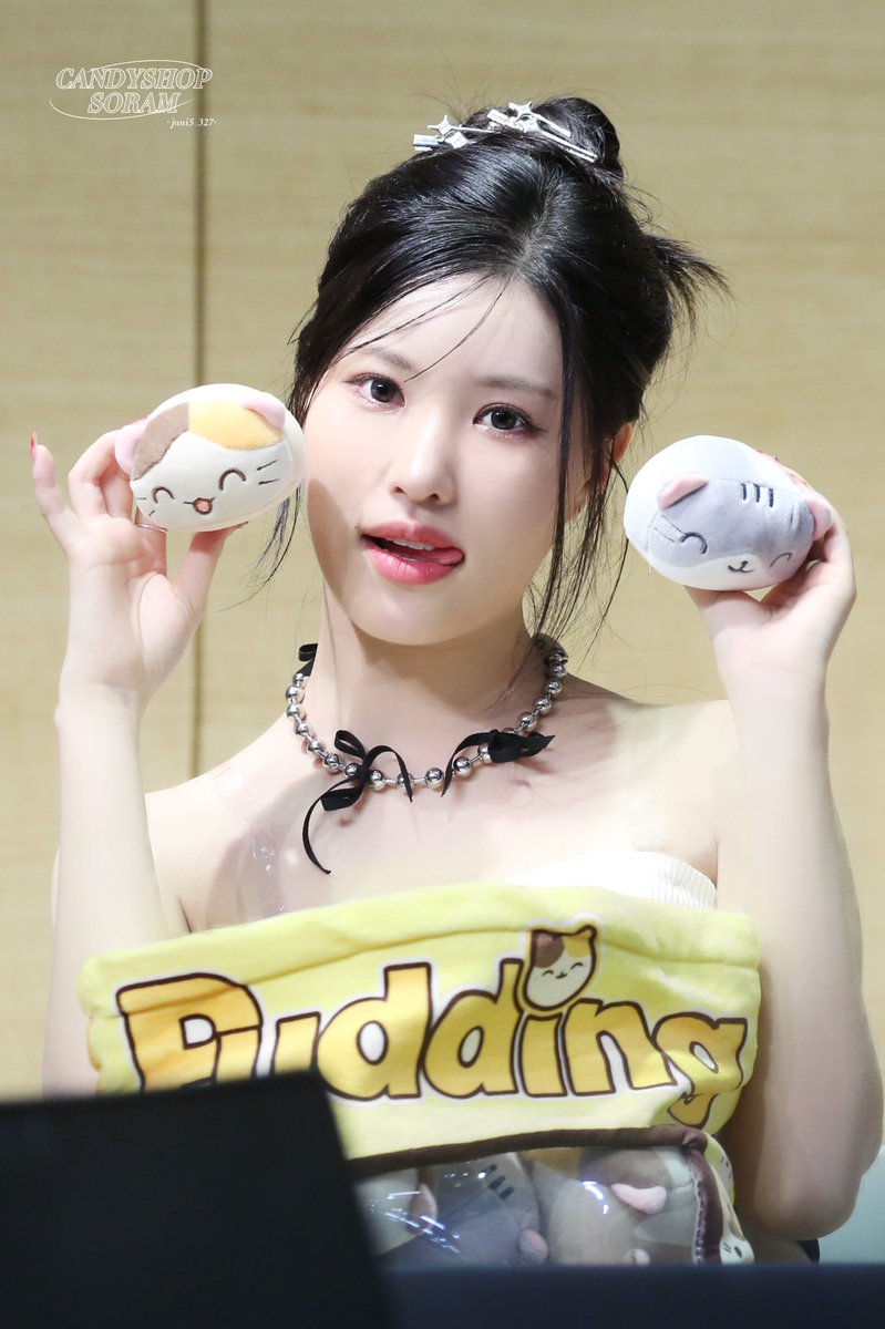 쥬니 tweet media