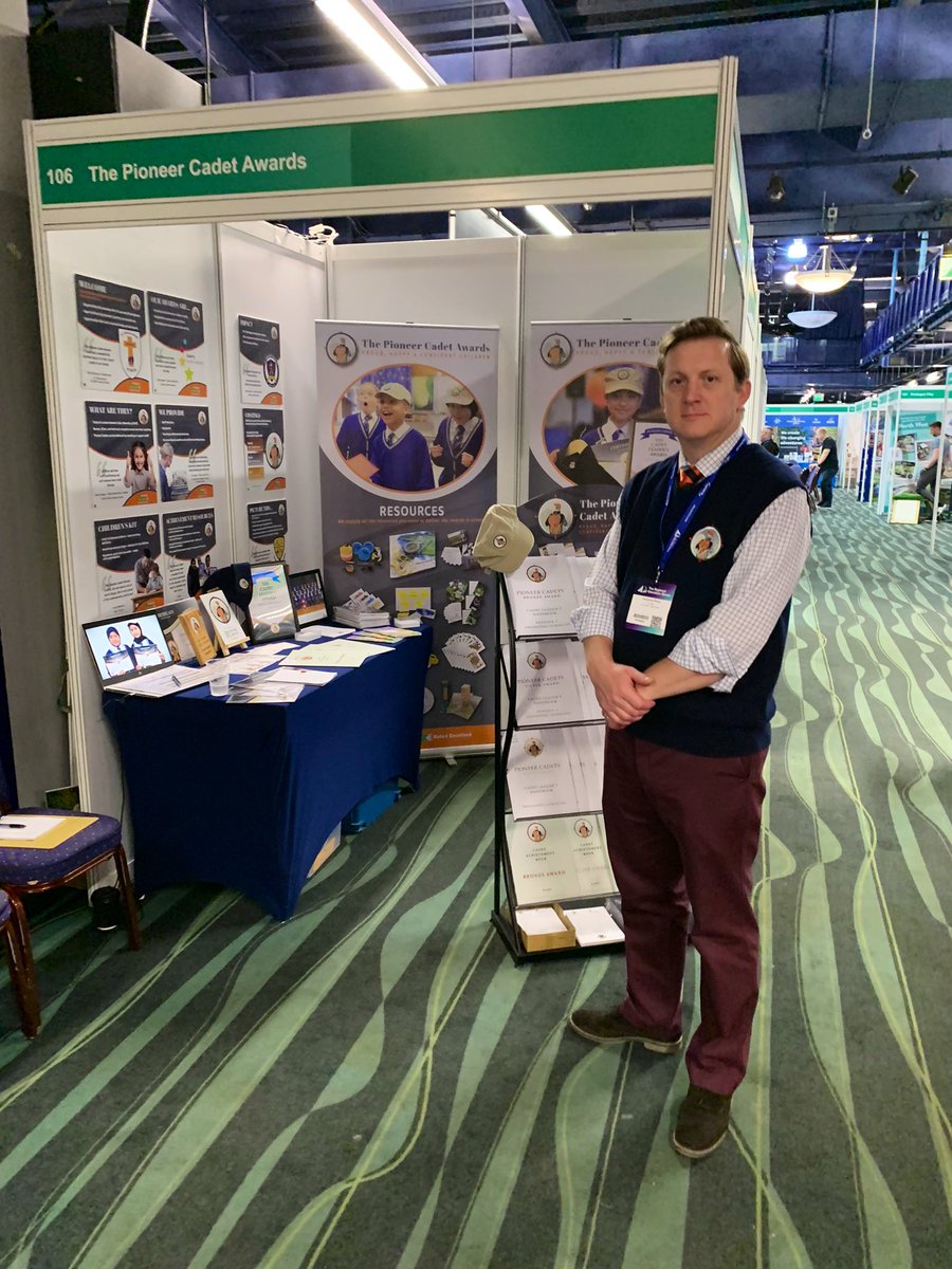 davisandhayes's tweet photo. If you’re at the @RegionalEdShows #northernedshow in Bolton, head to stand 106 to chat to @PioneerIntLtd about the incredible #pioneercadetawards 

Gutted to not be there supporting them today. Have a great day everyone! #proudhappyconfident https://t.co/OCEg90XxaQ