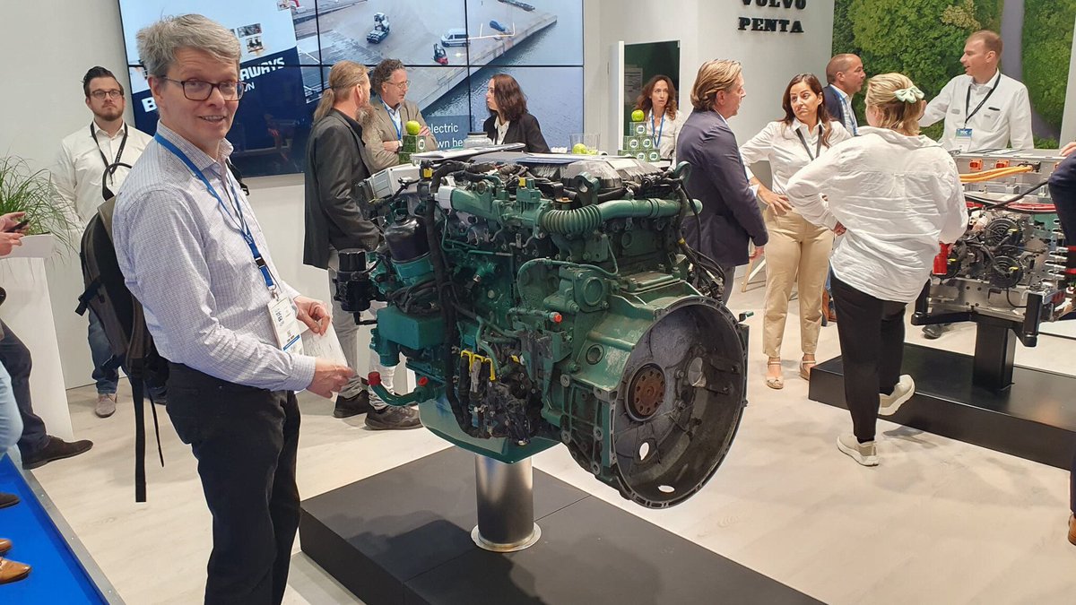 treontechnology's tweet photo. What an amazing time at @TOCworldwide, Europe!

It was great to connect with the world's leading decision-makers and solution providers for ports, terminals, and more Joni, Jari and Ismo explored fascinating things throughout the event! Here’s pictures of their favorite moments😎 https://t.co/le6qrlZ3E1