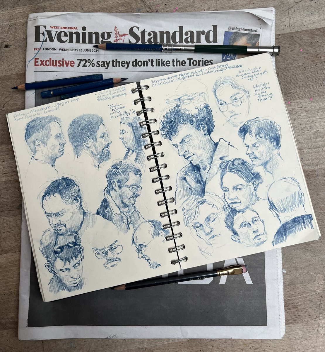 WreckDive's tweet photo. Drawing on the 🚋 underground - Piccadilly Line - whizzing into London for the evening to see daughter
Haz perform in the ‘Opera Scenes’ end of year show @guildhallschool - brilliant. Here a selection of commuters #draw #drawings #sketchbook #underground #duncancameron #art https://t.co/B6Sqt4V2W0