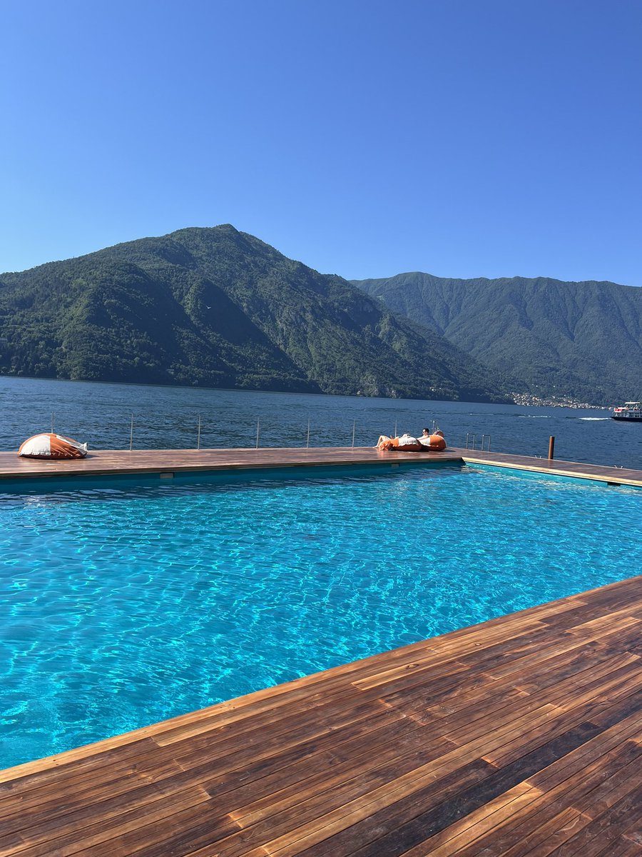 Sophie Hannah tweet media