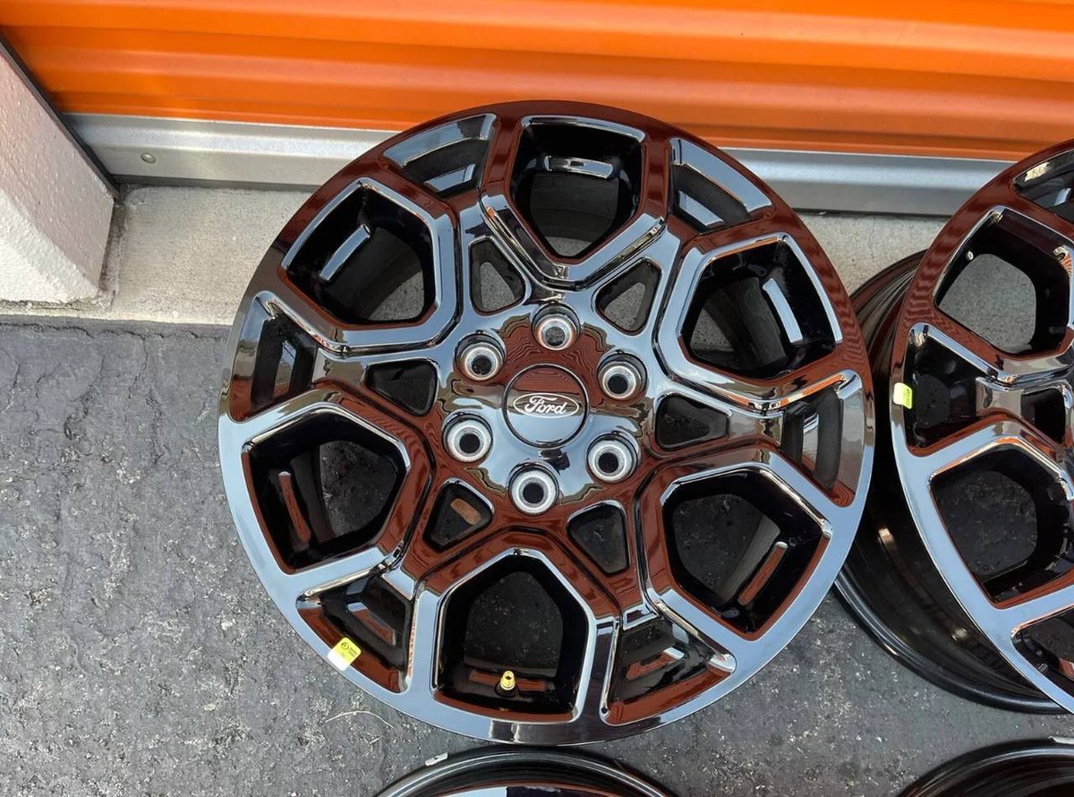 2024 Ford F150 OEM 18" Wheels Factory Black New Takeoff 2004-2024 Set Of Four asking $650 for it. Kindly message me privately if you’re interested in purchasing it.