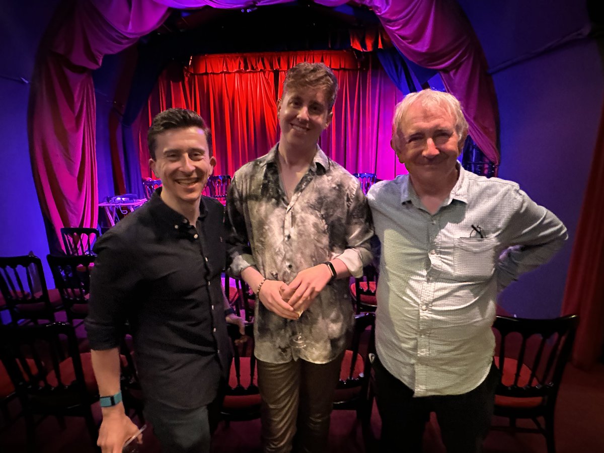 Sitcom Mission tweet media