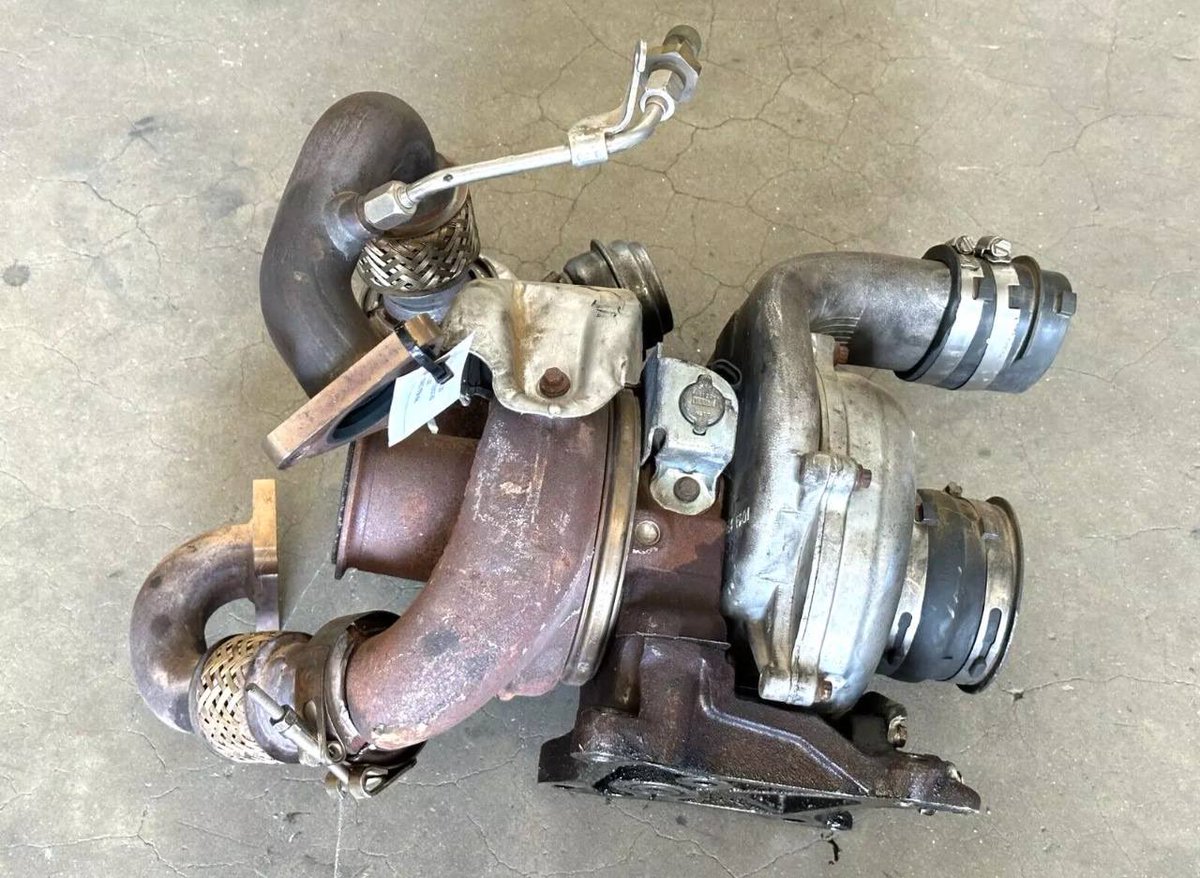 2012 2013 FORD F-350 SD 6.7 TURBO DIESEL TURBOCHARGER MANIFOLD 229K OEM LOT2381 asking $780 for it. Kindly message me if you’re interested in purchasing it