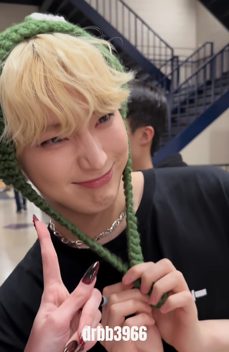 n_htm6's tweet photo. cute*ଘ(੭*ˊᵕˋ)੭* ੈ✩‧₊˚

#ENHYPEN #SUNOO 
#엔하이픈 #선우 #ソヌ #金善禹

 https://t.co/LynLwOW1kC