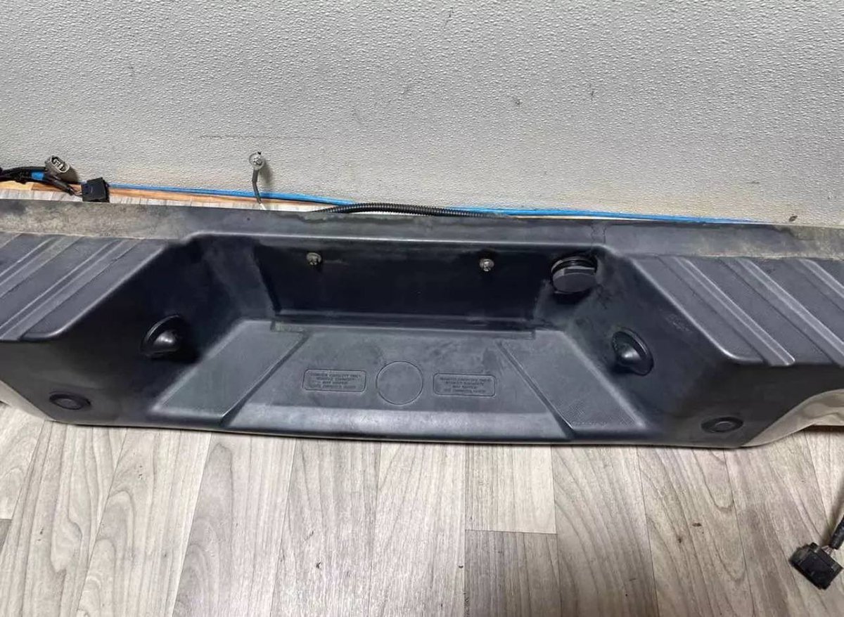 Fits 2009 - 2014 FORD F150 Rear Bumper Assy Tow Pckg w Park Assist 9L3Z17B807C asking $580 for it. Kindly message ME PRIVATELY if you’re interested in purchasing it.
