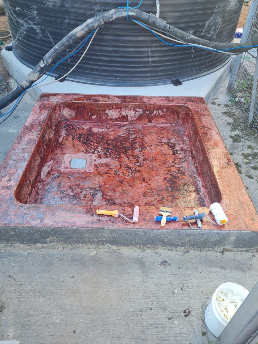 SJ-659 Lining to 26% Hydrochloric Bund. Predominately for concrete substrates the Laminate system was developed to provide a cost effective GRP lining for concrete tanks and bunds. #engineering #industrial #commercial #ukmfg #rpm