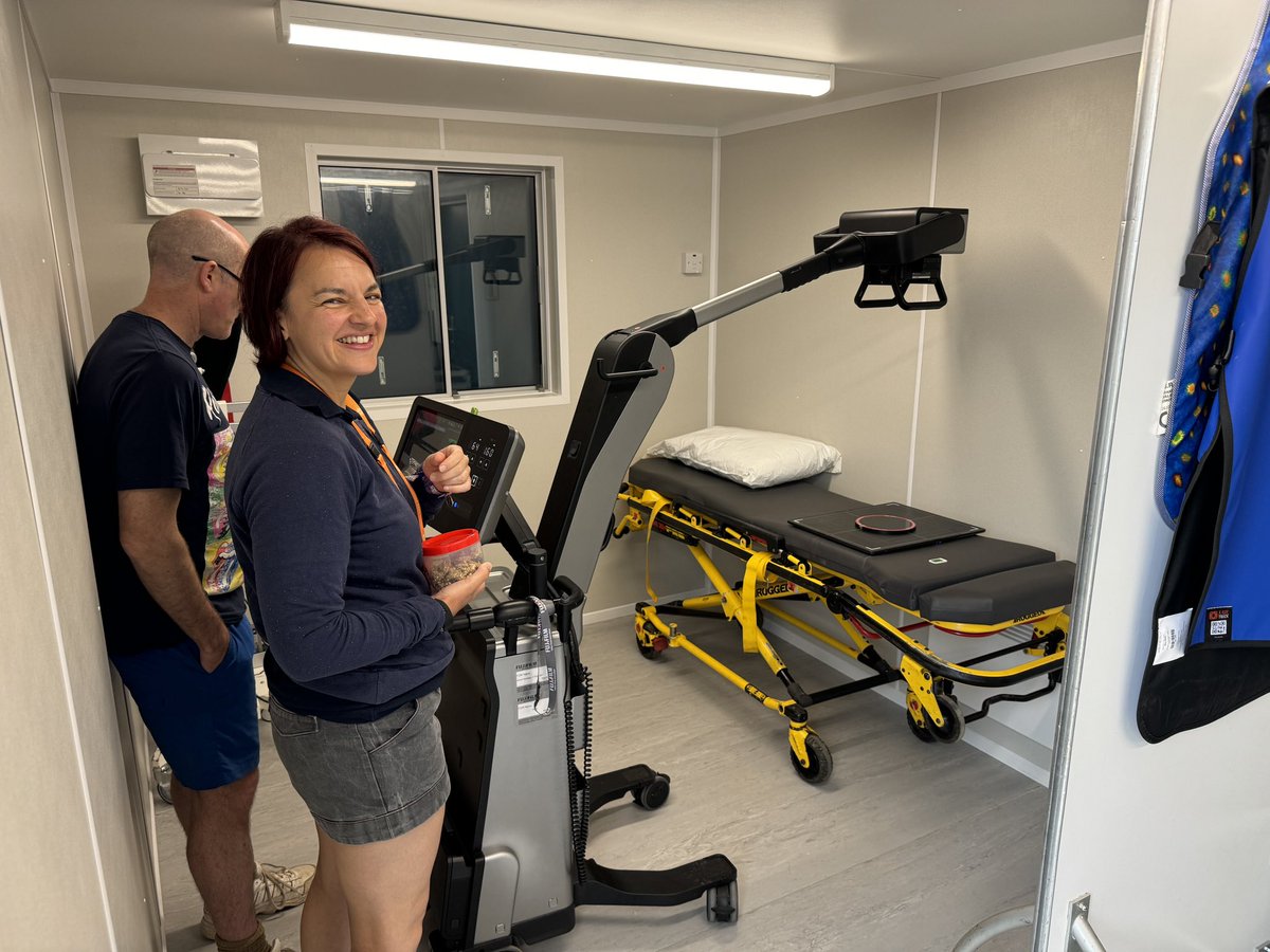 For interest here are few more shots of what the Glastonbury set up looks like: First response, two medical centres &amp; hospital. Multi -professional and -disciplinary team. Good example of doors opened by careers in EM <a href="/FestivalMedic/">FMS</a>
