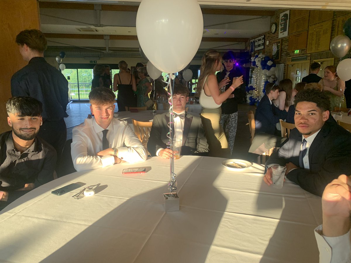 SRA_SixthForm tweet media