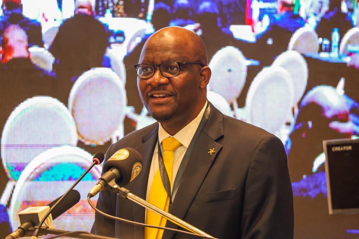 HHichilema's tweet photo. It was a privilege to be guest of honor at the 24th AGM of @ATI_ACA in Livingstone. Impressed to see their growth into a risk solutions provider &amp; financing facilitator, exceeding $85bn. We called on @ATI_ACA to champion fair treatment for #Africa on the global economic stage.🌍 https://t.co/PKyuPUzGtA