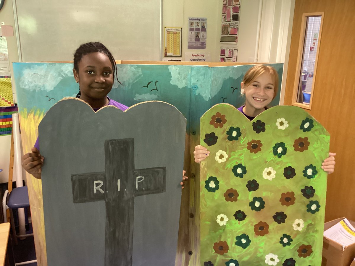ourladyqop's tweet photo. Big thanks to Kerrie Robinson at Broadway Transport for the XL cardboard boxes! 📦 Mrs. Cooper is turning them into scenery for our Y6 Leavers production 🎭. Special thanks to Chris Ritson for organizing and delivering the cardboard. 🙏 #OLQPCSTStewardship https://t.co/HygBjZbQNt