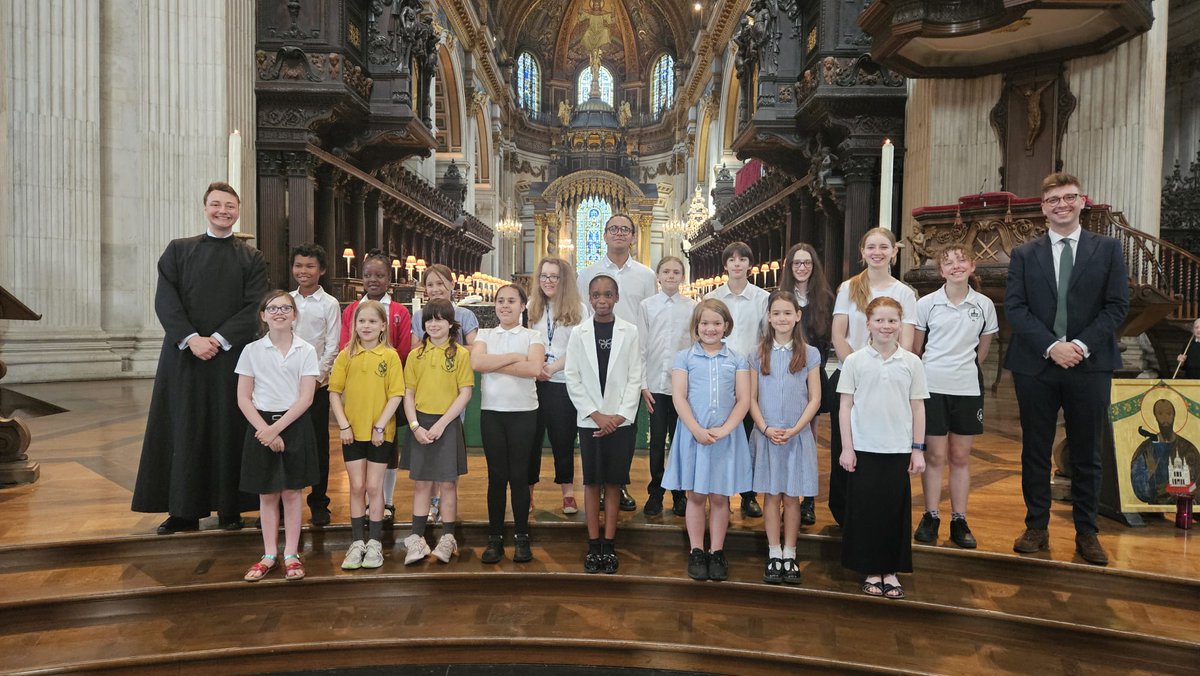 Hackney Choral (@hackneychoral) on Twitter photo It's always amazing to sing with the <a href="/StPaulsChoir/">St Paul’s Cathedral Choir</a> Thank you to everyone at <a href="/StPaulsLondon/">St Paul's Cathedral</a> for your wonderful welcome! It's always amazing to sing with the <a href="/StPaulsChoir/">St Paul’s Cathedral Choir</a> Thank you to everyone at <a href="/StPaulsLondon/">St Paul's Cathedral</a> for your wonderful welcome!