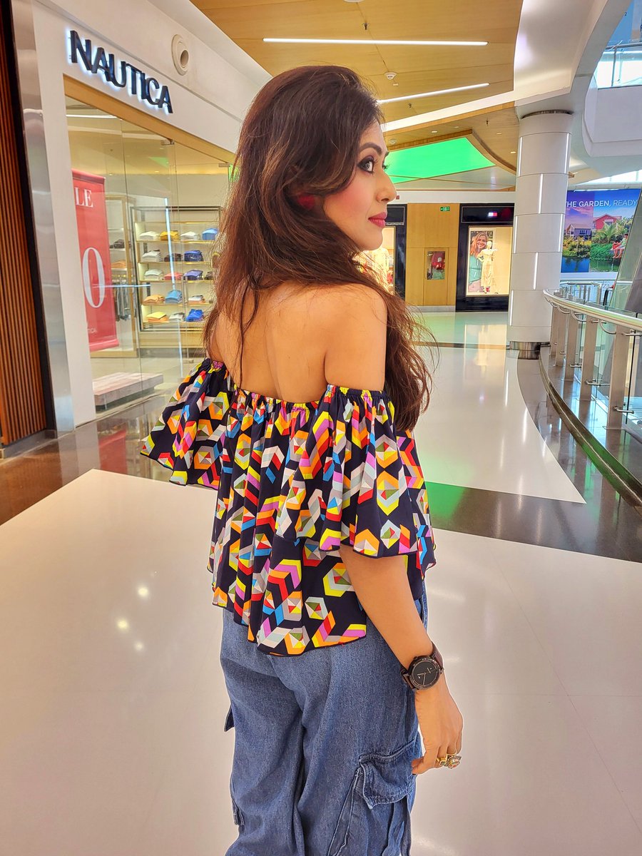 Reshmi_Bagchi's tweet image. কে যেন গো ডেকেছে আমায়....
#the #back #story